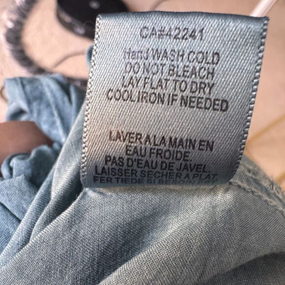 Young Fabulous Broke M Blue 100% Rayon Wrap Tie Crop Blouse Coastal Casual - Picture 7 of 11